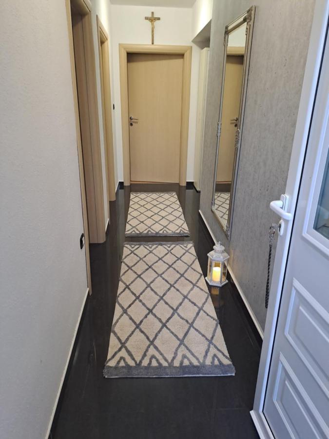 Apartment Mira Šibenik Екстериор снимка