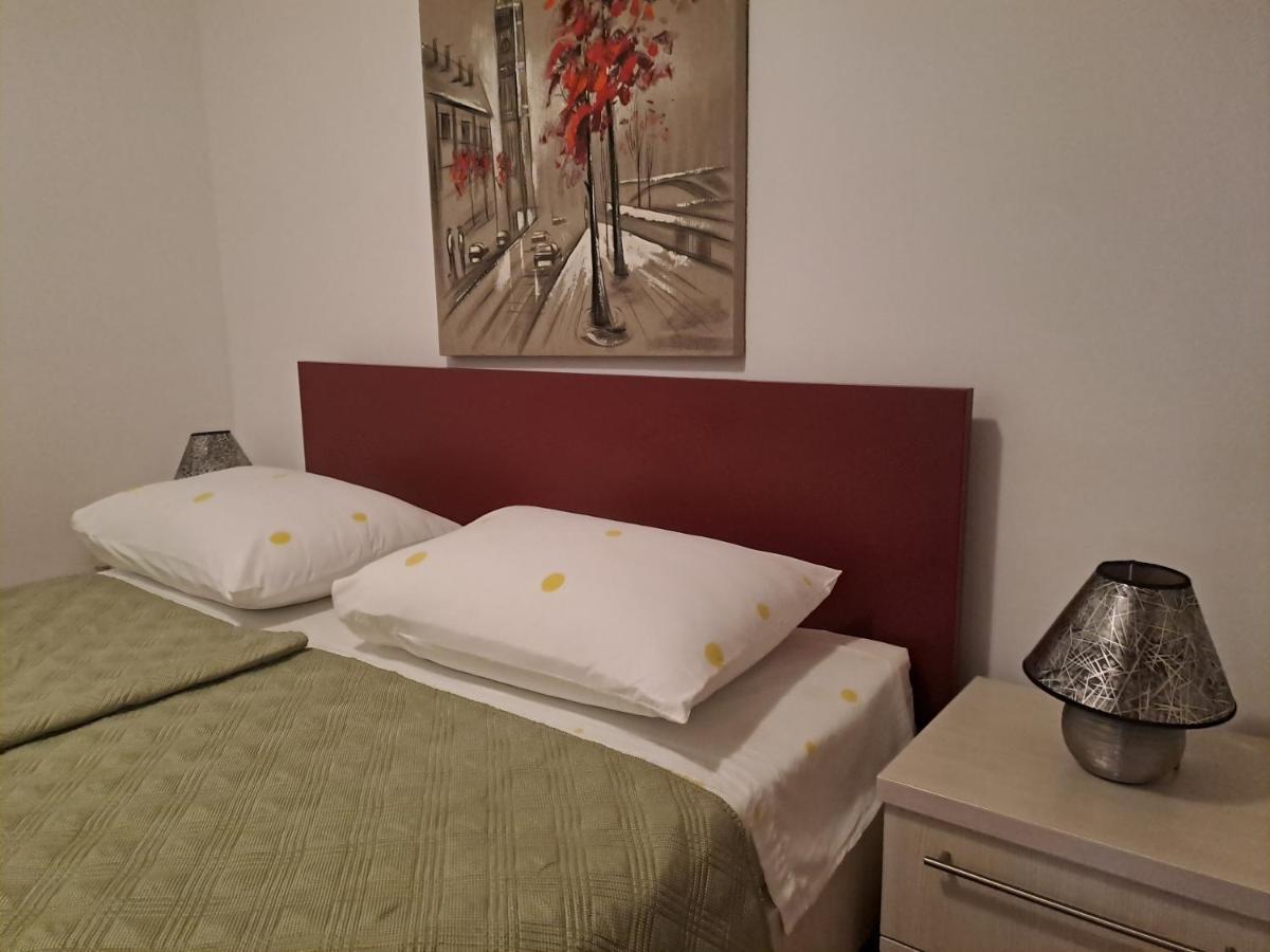 Apartment Mira Šibenik Екстериор снимка