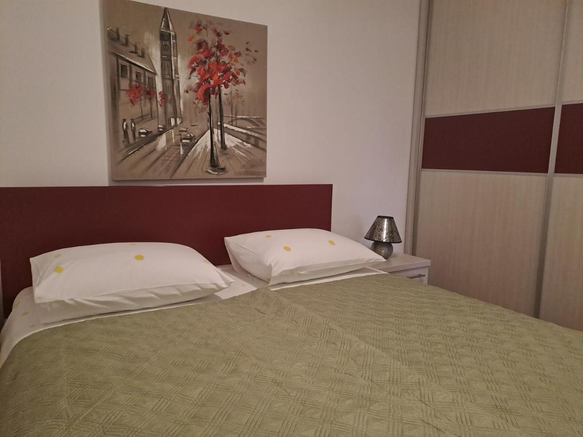 Apartment Mira Šibenik Екстериор снимка