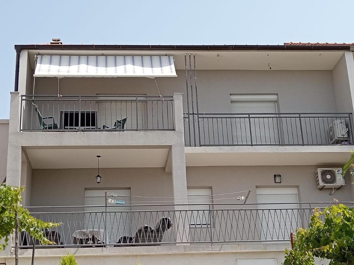 Apartment Mira Šibenik Екстериор снимка